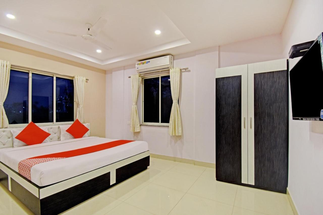 Panchuria Hotel O Newtown Galaxy מראה חיצוני תמונה